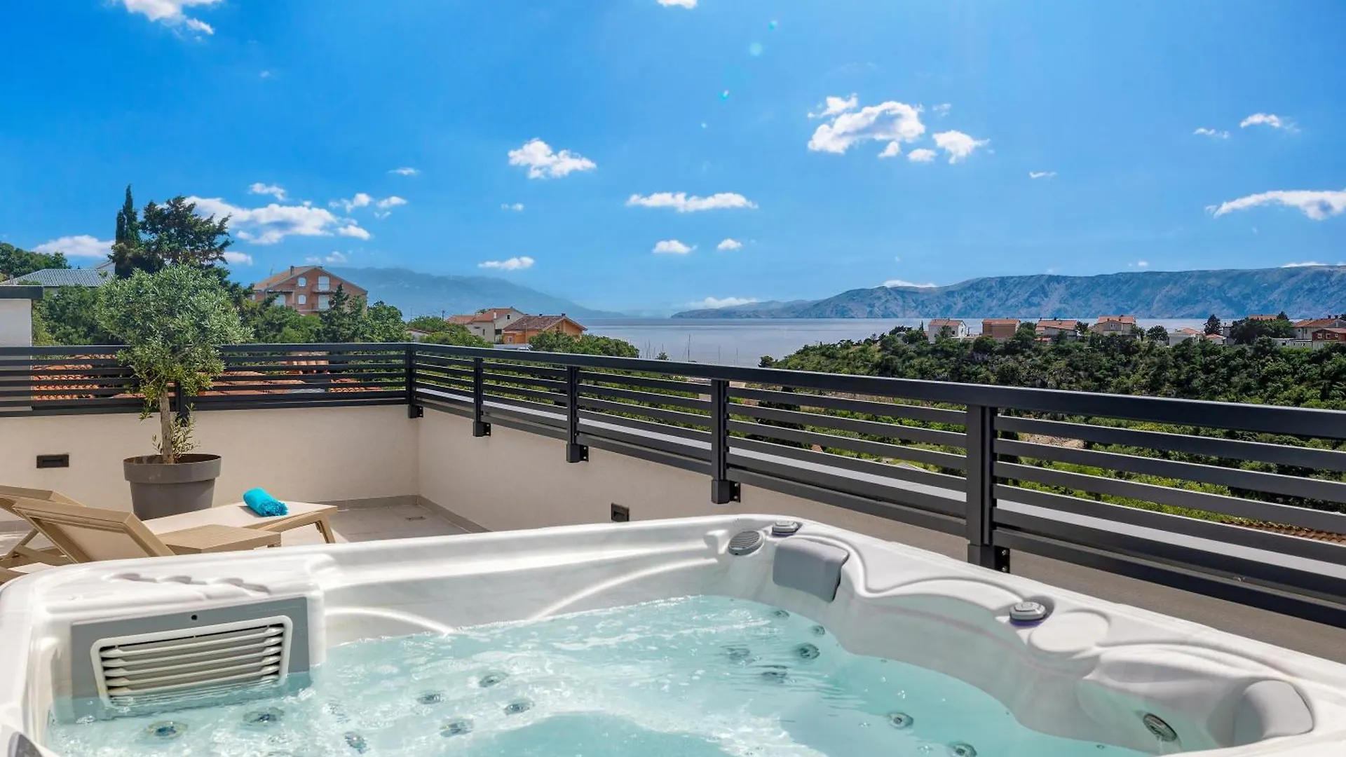 Villa Betelgeuse Supernova - Happy Rentals Novi Vinodolski
