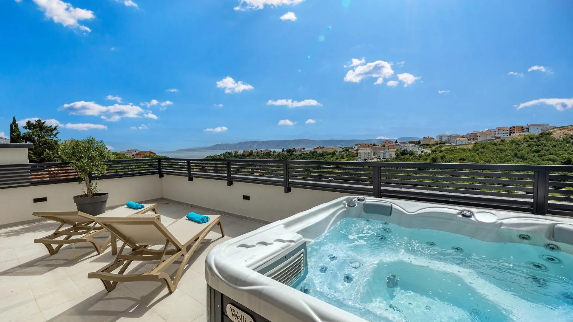 Villa Betelgeuse Supernova - Happy Rentals Novi Vinodolski